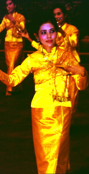 Thaigirl.jpg (33074 bytes)